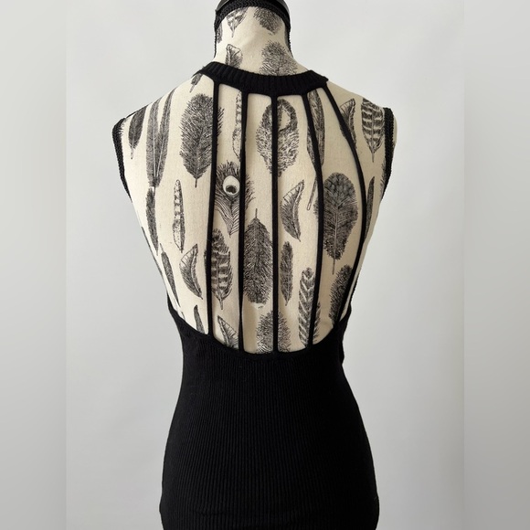 Black ribbed strappy back dress - Picture 5 of 7